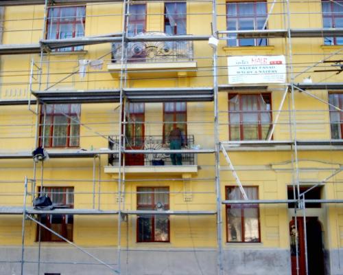 0064. replika  zábradlí balkonů, prvorepublikového domu, Brno Hlinky